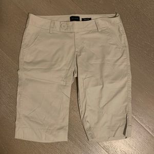 The Limited Drew Fit Shorts Womens Size 8 Beige Stretch